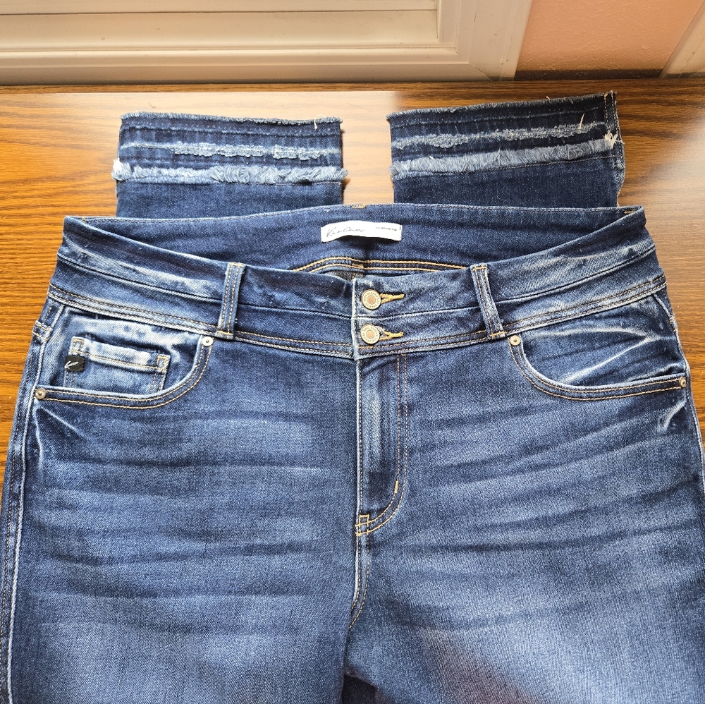NWOT! KanCan Womens Jeans Size 16